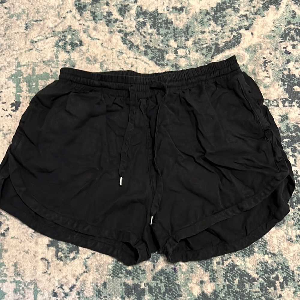 Love Tree Shorts